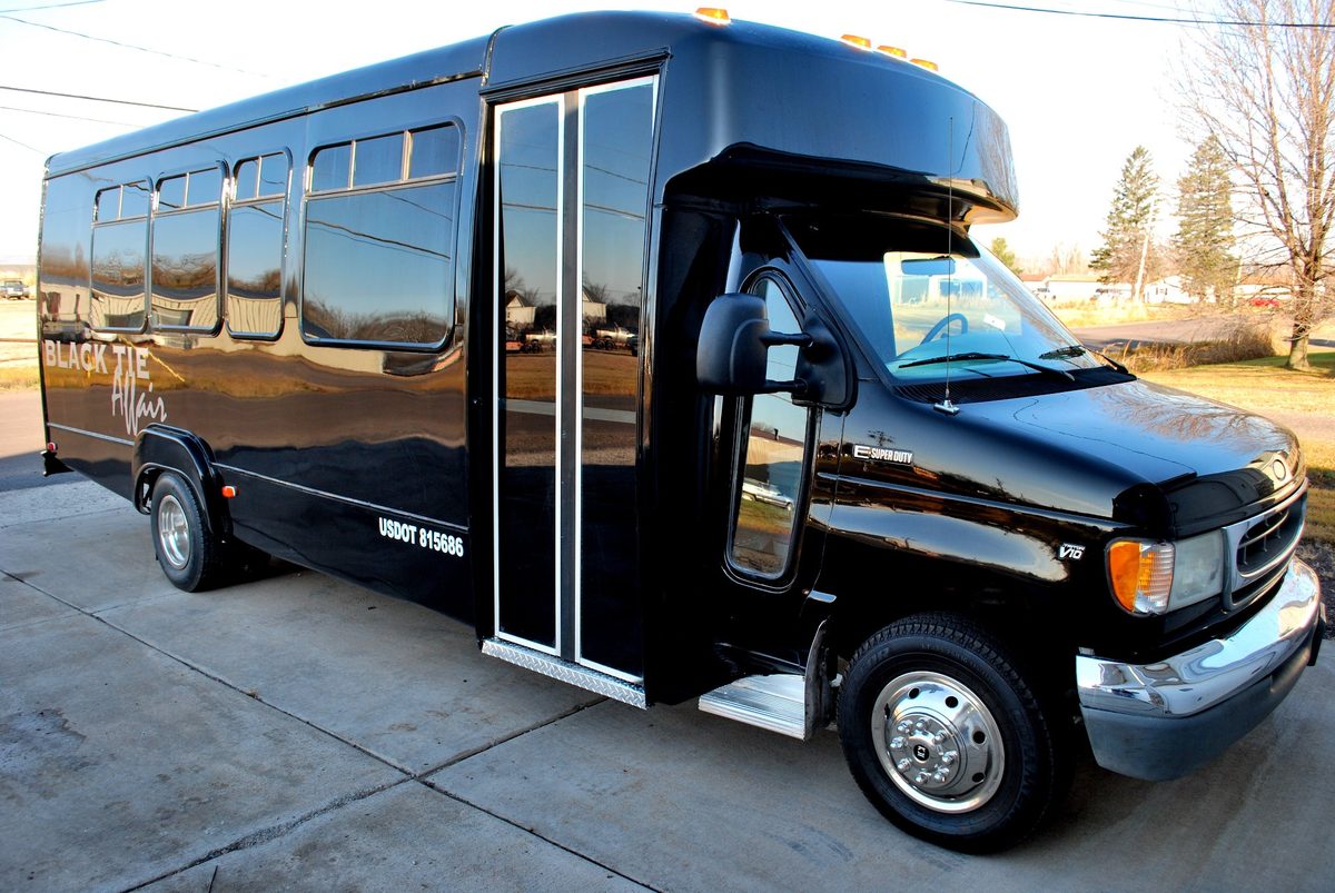 Black Tie Affair party bus